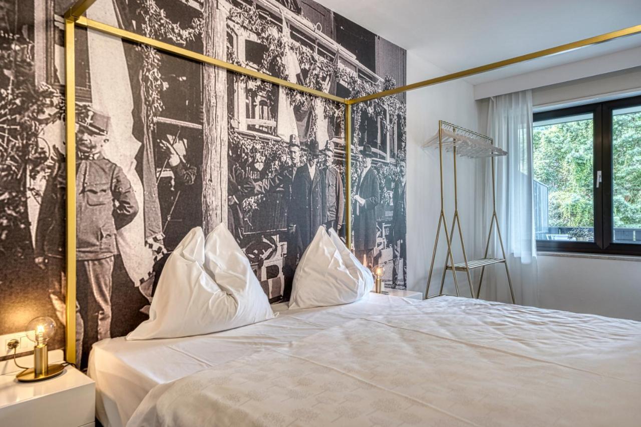 Goldfinger + Suites Lana Exteriör bild